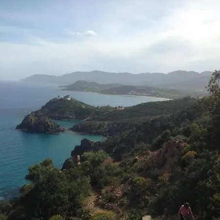 Villino La Lantana Con Wi-fi Nyaraló