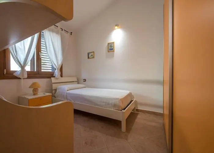 Villino La Lantana Con Wi-fi * Tertenìa